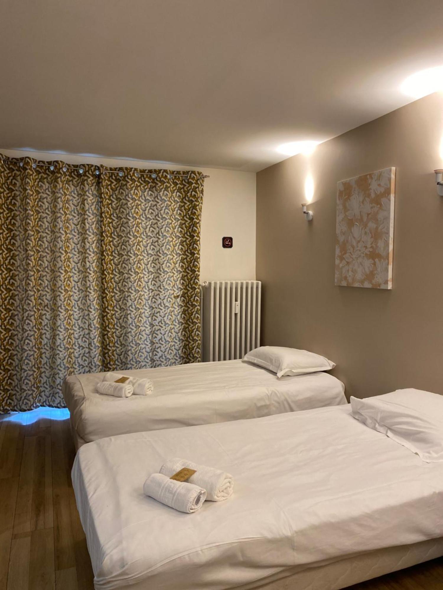 Hotel Des Beaux Arts 3*